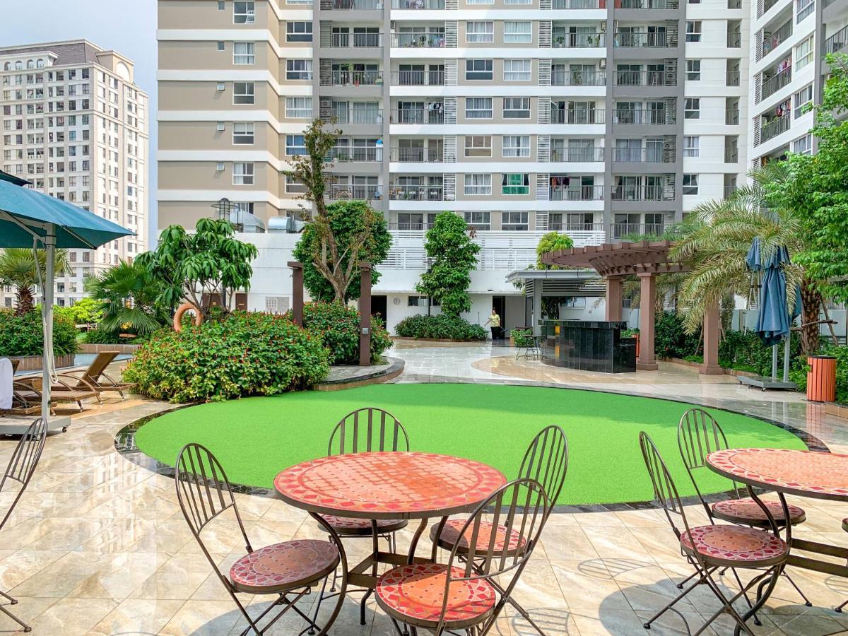 Can Ho Orchard Parkview - Tan Son Nhat Airport Homestay Хошимин Екстериор снимка